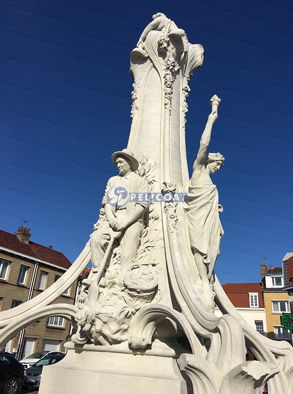 Monument de la Fondation à Dunkerque